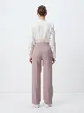 Woman_modeling_pants_back_view_2K_20260925154147.webp
