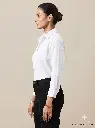 Female_model_wearing_top_2K_20260926161631.webp