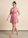Model_walking_in_studio_2K_20260922183642.webp