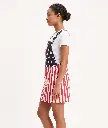 Model_wearing_dress_in_studio_2K_20260922173120.webp