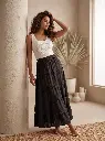 Model_wearing_patterned_skirt_2K_20261004022451.webp